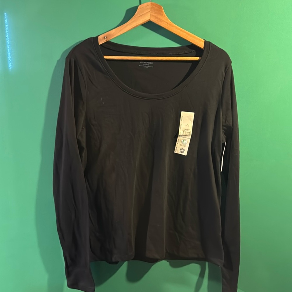 Black Long Sleeve Tees